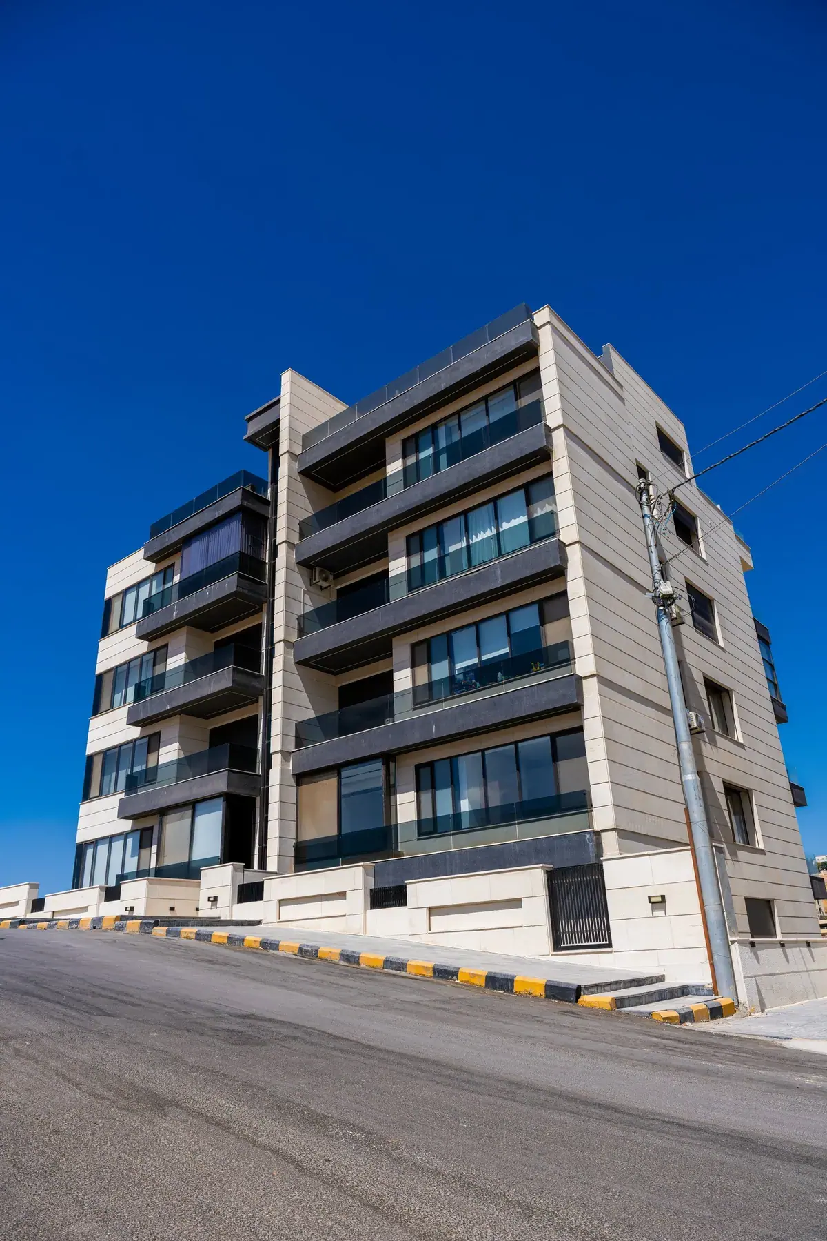 Abdoun Corridor Buildings · 8